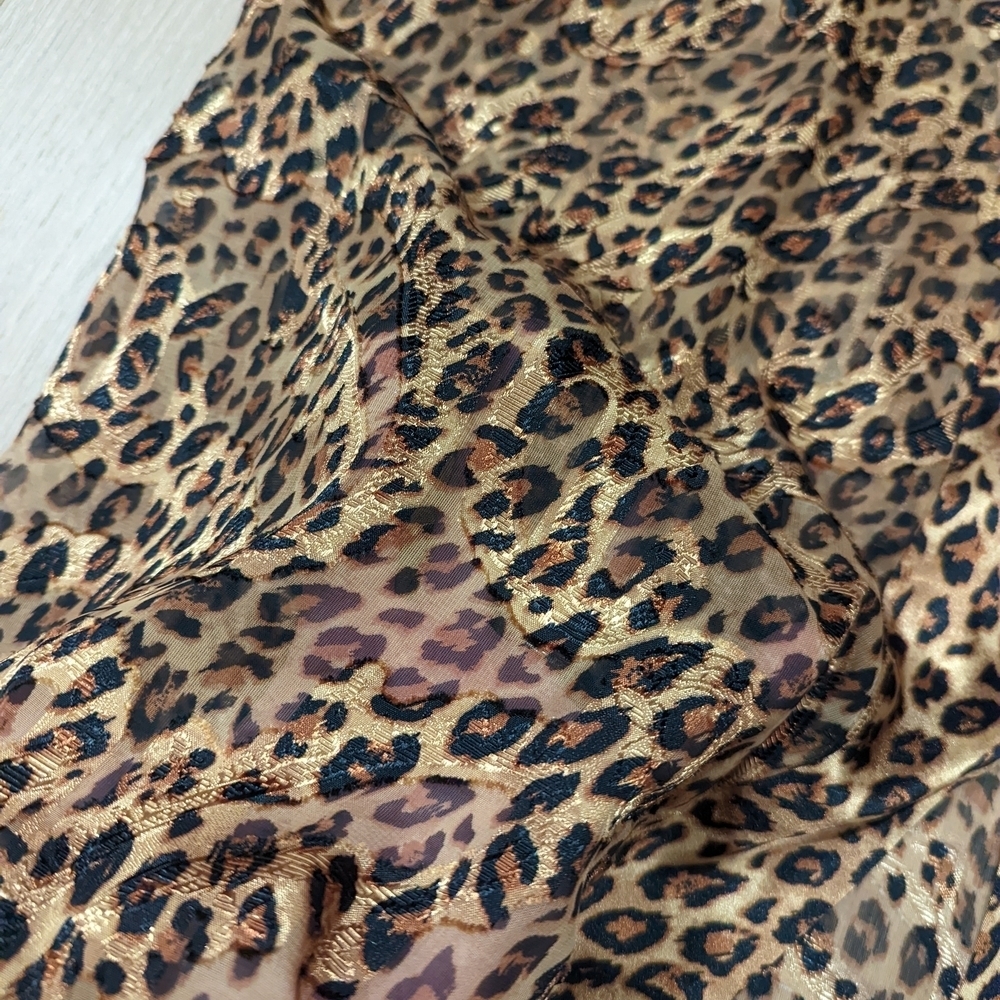 Delicates Vintage Leopard Pattern Robe - Picture 7 of 9